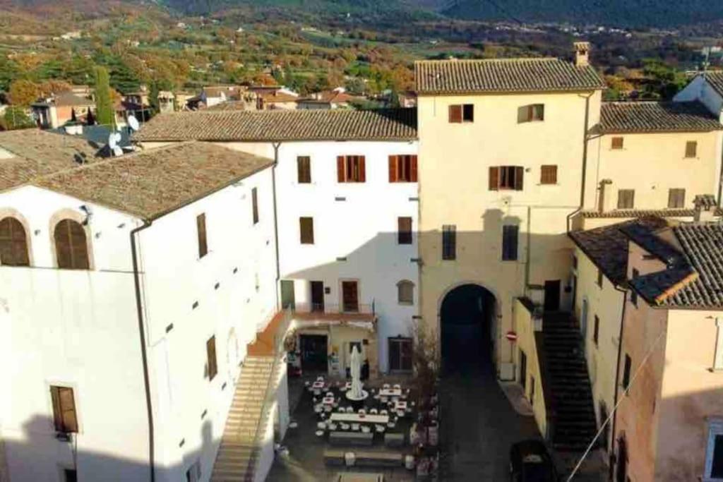 La Casina Di Nada Apartment Massa Martana Exterior photo